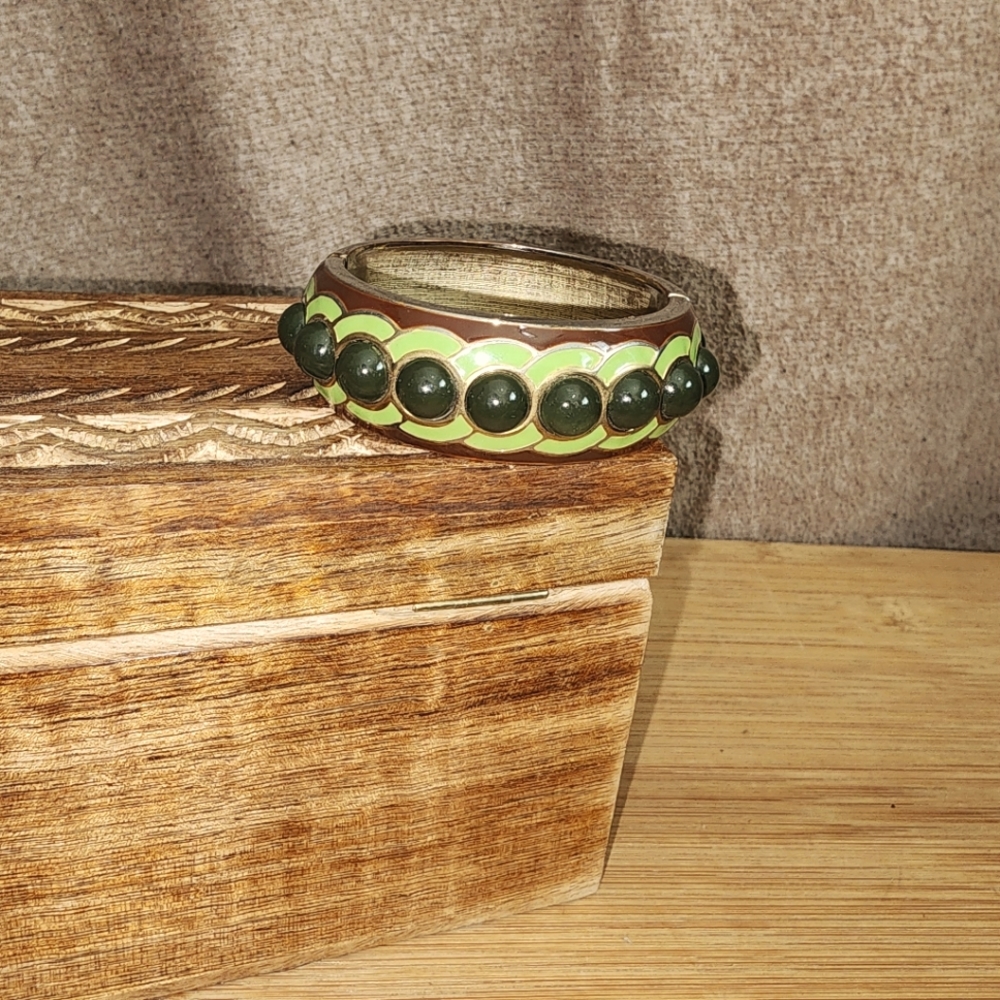 Beautiful Enameled with Green Cabochon Hinged Bangle